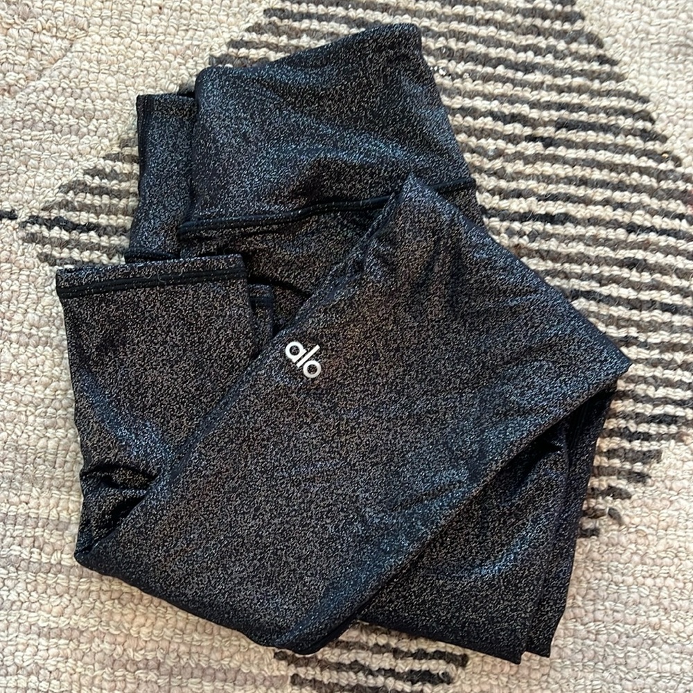 Alo shimmer leggings